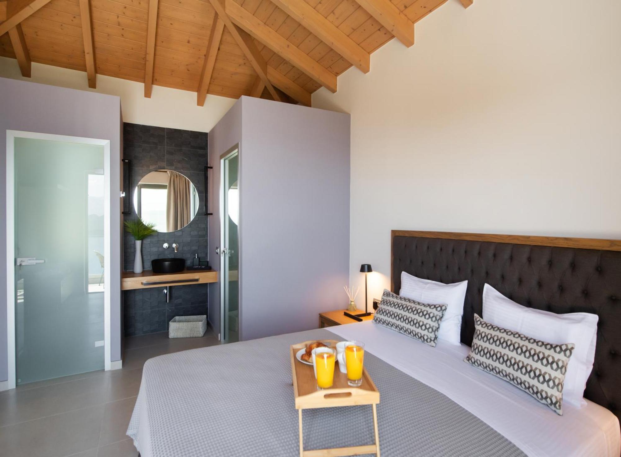 Highview Luxury Villa Katouna